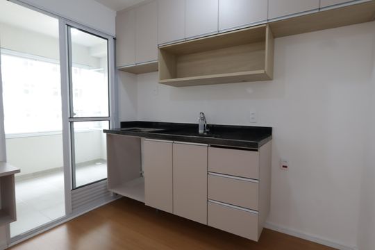 Cozinha de apartamento à venda com 2 quartos, 30m² em Vila Sônia, São Paulo