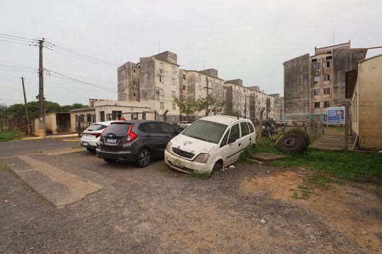 Fachada de apartamento para alugar com 2 quartos, 43m² em Rio Branco, Canoas