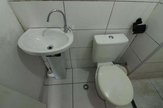 Banheiro Social de apartamento para alugar com 2 quartos, 49m² em Parque Bristol, São Bernardo do Campo