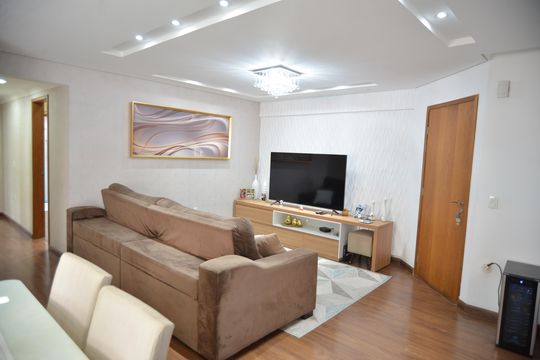 Apartamento à venda com 3 quartos, 108m² em Campestre, Santo André