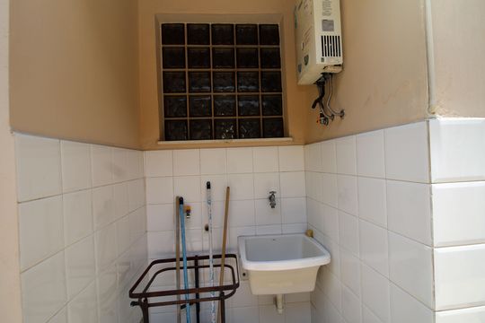 Área de Serviço 2 de casa à venda com 5 quartos, 171m² em Irajá, Rio de Janeiro