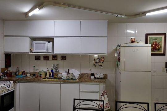 Casa à venda com 3 quartos, 175m² em Itaipu, Niterói