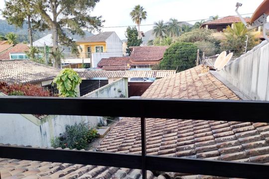 Casa à venda com 3 quartos, 175m² em Itaipu, Niterói