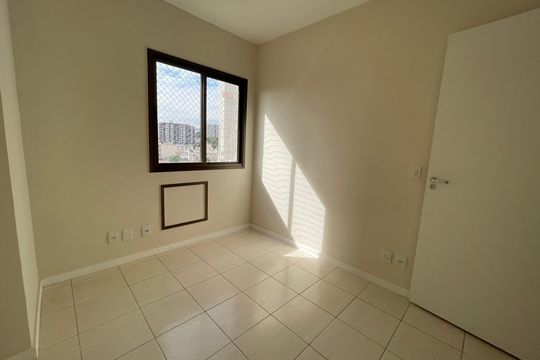 Apartamento à venda com 3 quartos, 66m² em Cachambi, Rio de Janeiro