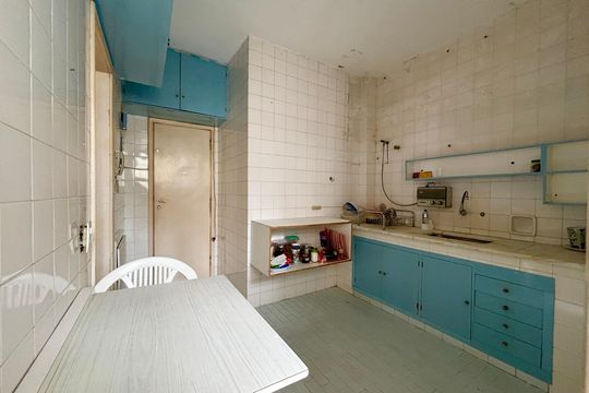 Cozinha de apartamento à venda com 3 quartos, 90m² em Leblon, Rio de Janeiro