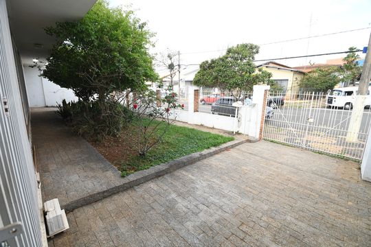 Jardim de casa à venda com 5 quartos, 370m² em Jardim Nossa Senhora Auxiliadora, Campinas