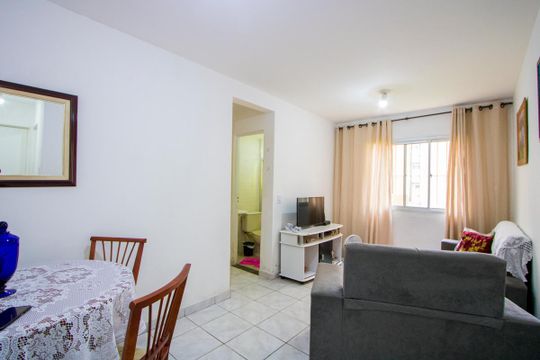 Apartamento à venda com 2 quartos, 49m² em Cidade São Jorge, Santo André