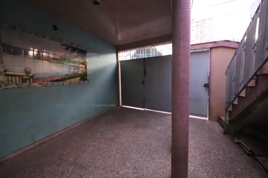 Garagem de casa para alugar com 2 quartos, 115m² em Penha de França, São Paulo