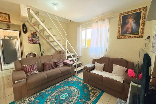 Casa à venda com 3 quartos, 300m² em Vila Tupi, Várzea Paulista