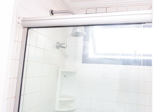 Banheiro da Suíte de apartamento à venda com 3 quartos, 78m² em Jardim Luanda, São Paulo