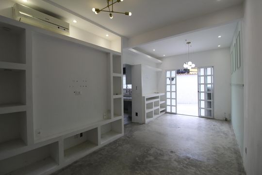 Sala de casa para alugar com 3 quartos, 120m² em Taquara, Rio de Janeiro
