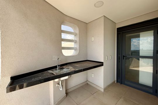 Varanda de apartamento à venda com 4 quartos, 270m² em Chácara Santo Antônio (zona Sul), São Paulo