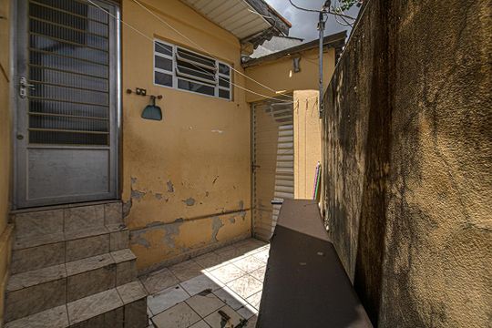 extensão da garagem de casa à venda com 4 quartos, 183m² em Vila da Saúde, São Paulo