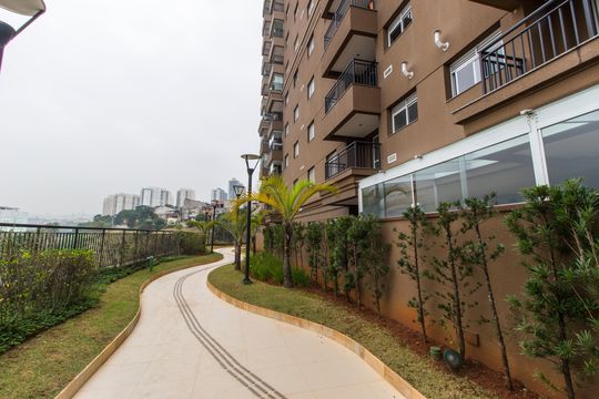 Área comum de apartamento à venda com 3 quartos, 76m² em Jardim Tupanci, Barueri