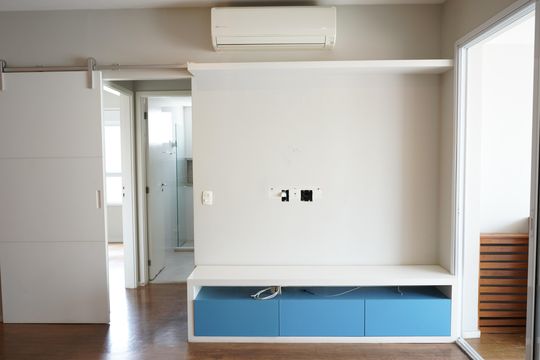 Sala de apartamento à venda com 2 quartos, 76m² em Jardim Analia Franco, São Paulo