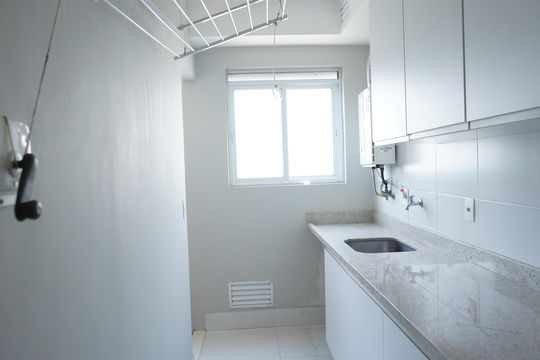 Área de Serviço de apartamento à venda com 2 quartos, 76m² em Jardim Analia Franco, São Paulo