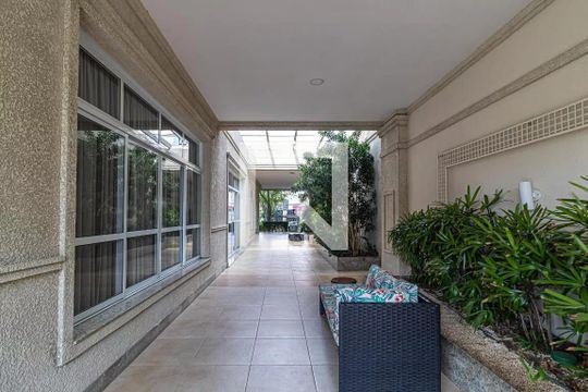 Área comum de apartamento à venda com 4 quartos, 244m² em Água Branca, São Paulo