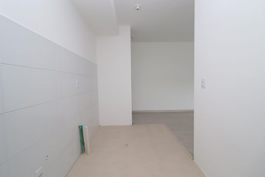 Cozinha e Área de Serviço de apartamento à venda com 2 quartos, 59m² em Primavera, Novo Hamburgo