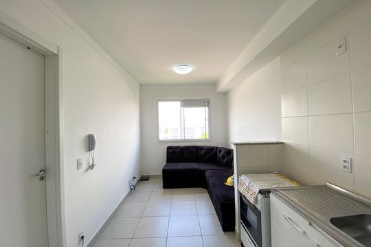 Sala de apartamento para alugar com 1 quarto, 45m² em Jardim Mirante, São Paulo