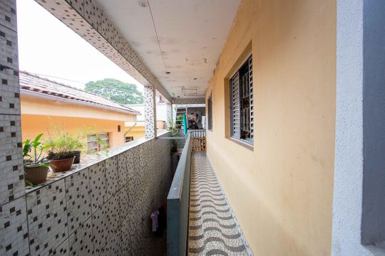 Área comum de casa à venda com 4 quartos, 250m² em Piraporinha, Diadema