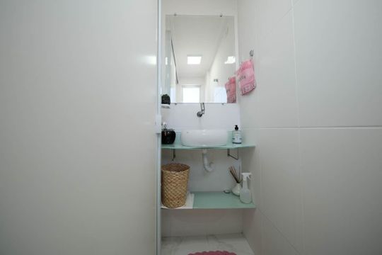 Lavabo de apartamento para alugar com 2 quartos, 78m² em Penha de França, São Paulo