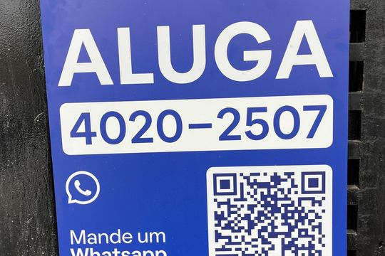 Placa de apartamento para alugar com 2 quartos, 55m² em Qe 40, Brasília