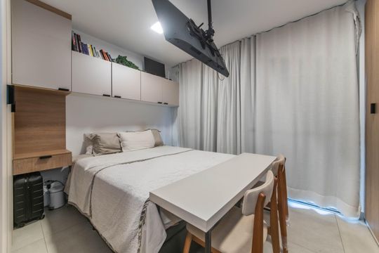 Quarto de kitnet/studio à venda com 1 quarto, 27m² em Jardim das Acacias, São Paulo