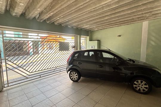 Garagem de casa à venda com 3 quartos, 228m² em Vila Homero Thon, Santo André