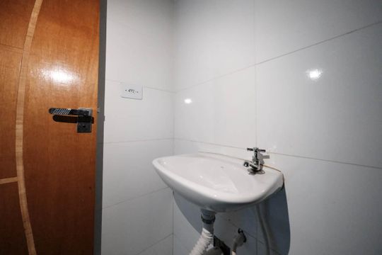 Banheiro de apartamento à venda com 2 quartos, 40m² em Jardim Coimbra, São Paulo