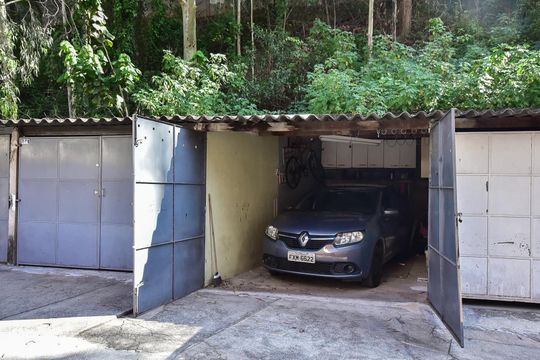 Vaga de Garagem de apartamento para alugar com 2 quartos, 51m² em Conjunto Promorar Raposo Tavares, São Paulo