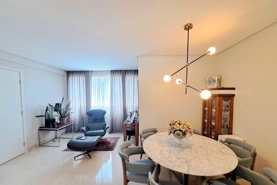 Apartamento à venda com 2 quartos, 68m² em Sion, Belo Horizonte