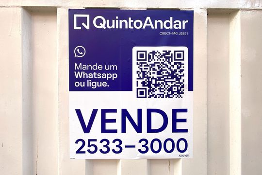 Placa de casa à venda com 4 quartos, 392m² em Floresta, Belo Horizonte