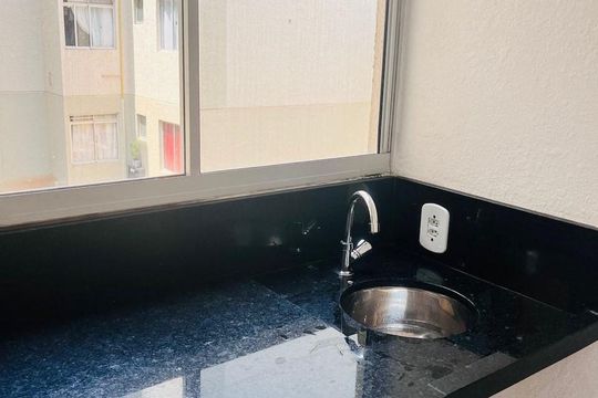 Cozinha  de apartamento à venda com 2 quartos, 38m² em Jardim Boa Vista (Zona Oeste), Osasco
