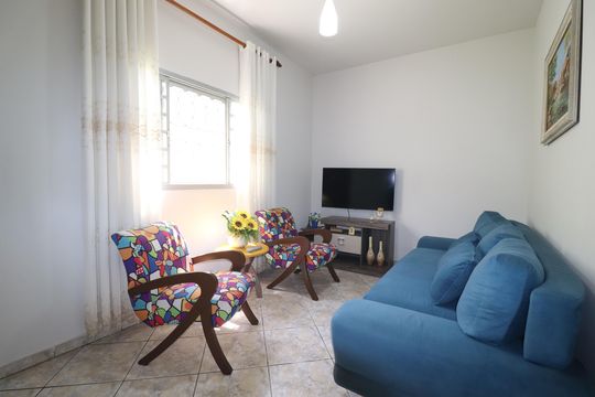 Sala de casa à venda com 3 quartos, 138m² em Cidade São Jorge, Santo André