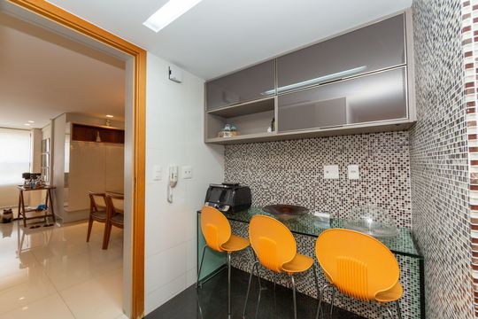COZINHA de apartamento à venda com 4 quartos, 147m² em Gutierrez, Belo Horizonte