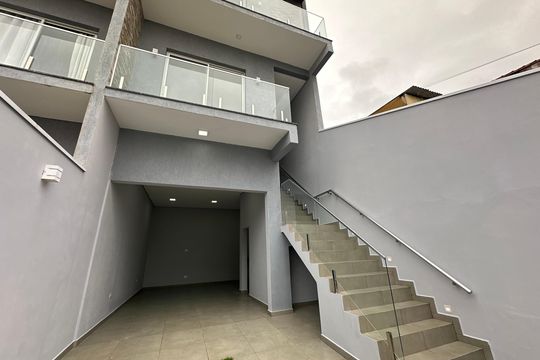 Fachada de casa para alugar com 3 quartos, 220m² em Jardim Audir, Barueri