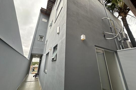 Quintal de casa para alugar com 3 quartos, 220m² em Jardim Audir, Barueri
