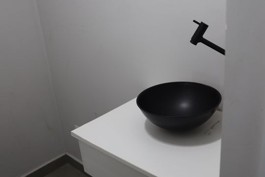 Lavabo 2 de casa para alugar com 3 quartos, 220m² em Jardim Audir, Barueri