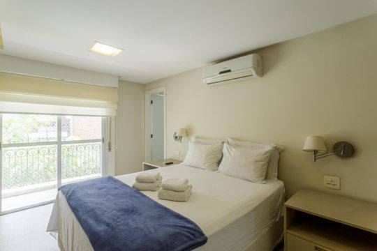  Suíte de apartamento para alugar com 2 quartos, 122m² em Itaim Bibi, São Paulo