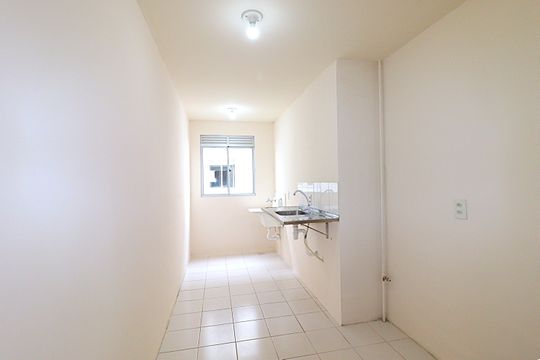 Cozinha de apartamento para alugar com 2 quartos, 50m² em Sarandi, Porto Alegre