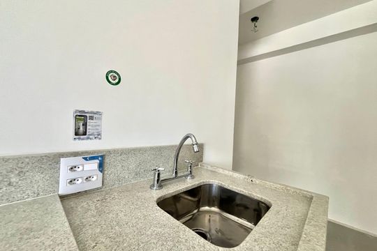 Cozinha de kitnet/studio à venda com 1 quarto, 29m² em Vila Santa Catarina, São Paulo