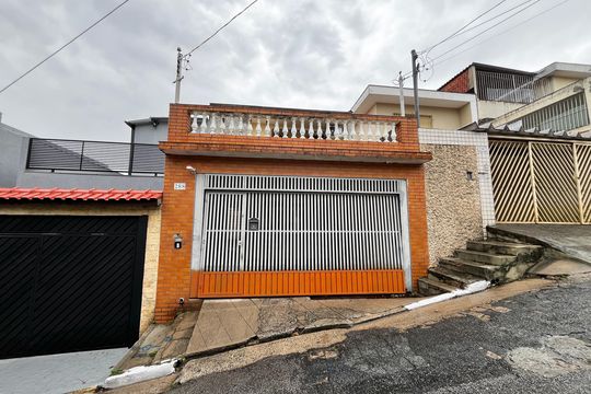 Fachada de casa para alugar com 3 quartos, 175m² em Casa Verde Alta, São Paulo