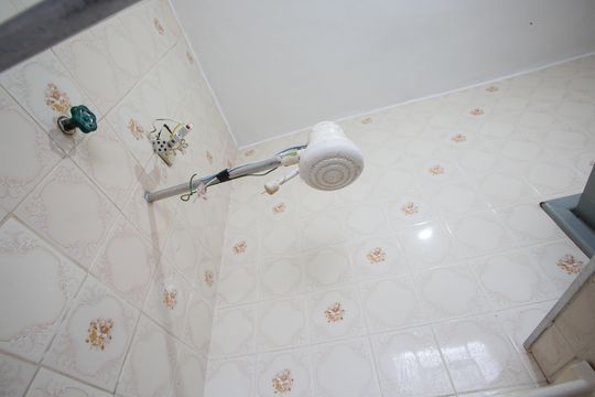 Banheiro Social de casa à venda com 3 quartos, 190m² em Anil, Rio de Janeiro
