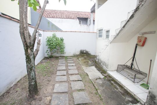 Quintal de casa à venda com 3 quartos, 190m² em Anil, Rio de Janeiro