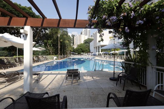 Área comum - Piscina de apartamento para alugar com 3 quartos, 121m² em Jardim Monte Kemel, São Paulo