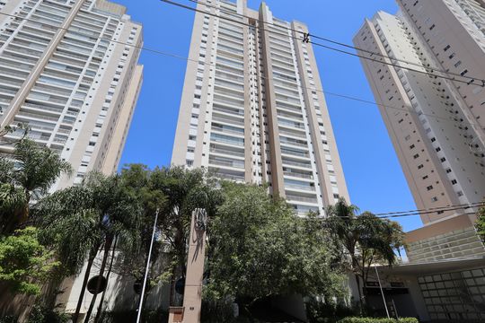 Fachada de apartamento para alugar com 3 quartos, 121m² em Jardim Monte Kemel, São Paulo