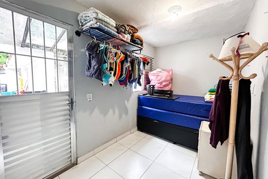 Quarto de Serviço de casa à venda com 4 quartos, 196m² em Chácara Flora, São Paulo