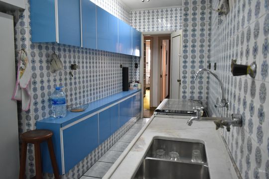 Cozinha de apartamento à venda com 3 quartos, 190m² em Planalto Paulista, São Paulo