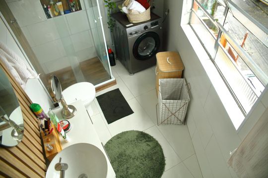 Banheiro  de apartamento à venda com 3 quartos, 115m² em Jardim Calux, São Bernardo do Campo