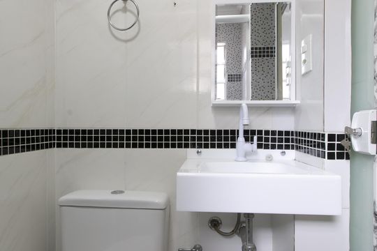 Banheiro da Suíte de casa para alugar com 3 quartos, 130m² em Vila Taquari, São Paulo